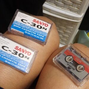 New Old Stock AUTHENTIC SANYO MINI & MICRO CASSETTE TAPES BUNDLE C-30N & MC60